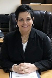 Shari Demitrowicz Shari Demitrowicz